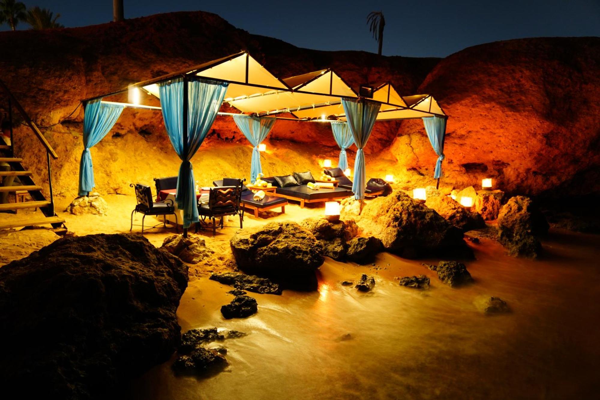 Safir Sharm Waterfalls Resort Exteriör bild The Cave Spa